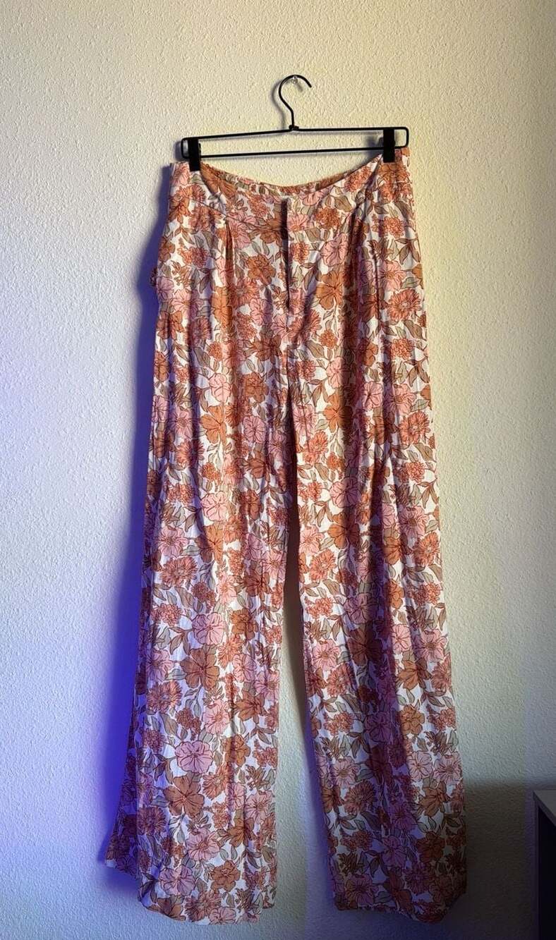 Amalie The Label Lorete Linen Blend Wide Leg Pants in Wildflower Floral US 10
